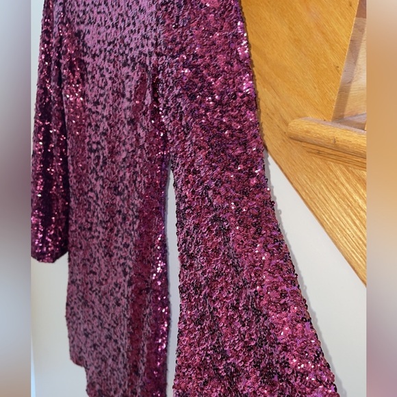 Women’s Formal Dress Sz 6, 10 Aqua Allover Sequin Long Sleeves Cocktail Red Gown - Picture 8 of 12